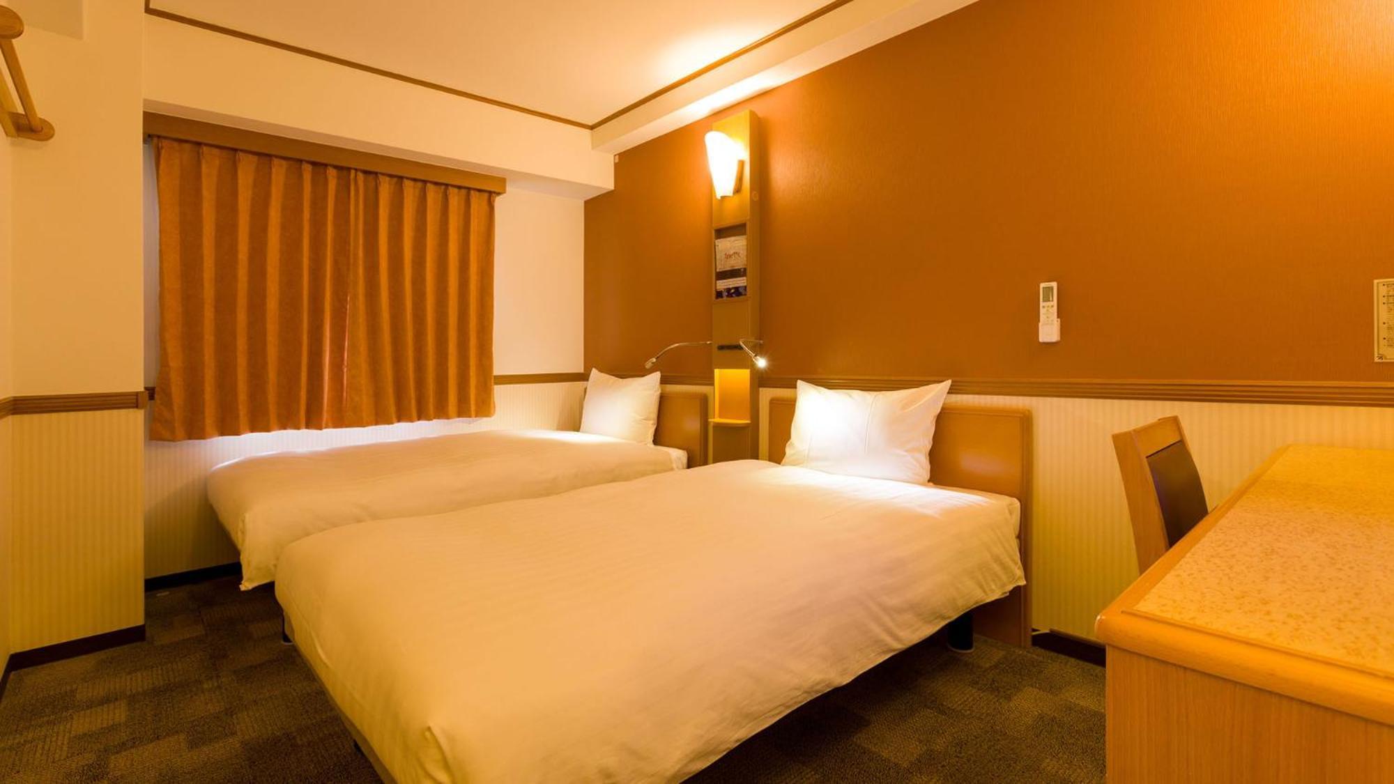 Toyoko Inn Hirosaki Ekimae Bilik gambar